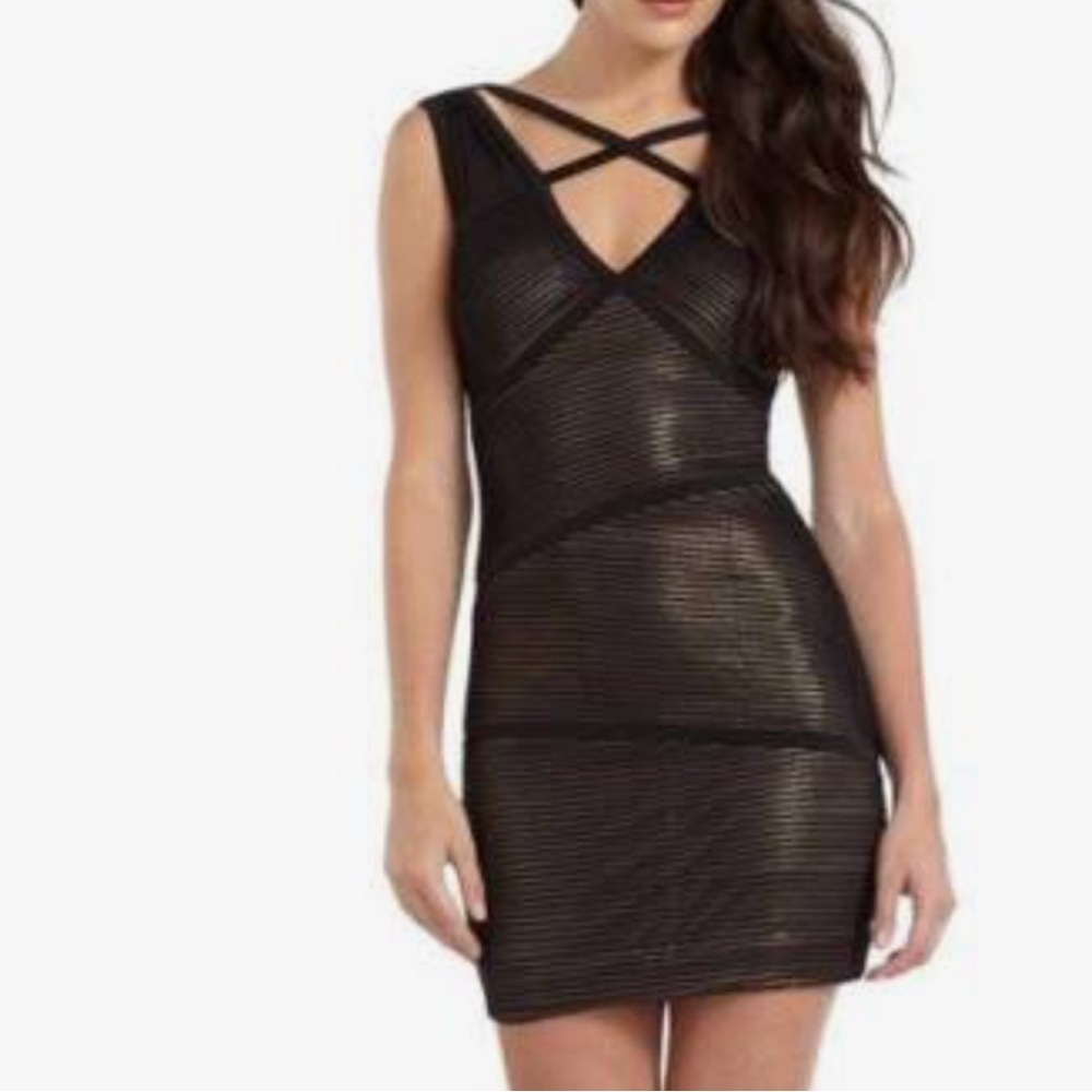 NWT BCBGmaxazria Sven Cross Strap Corseted Bandage Mini Dress